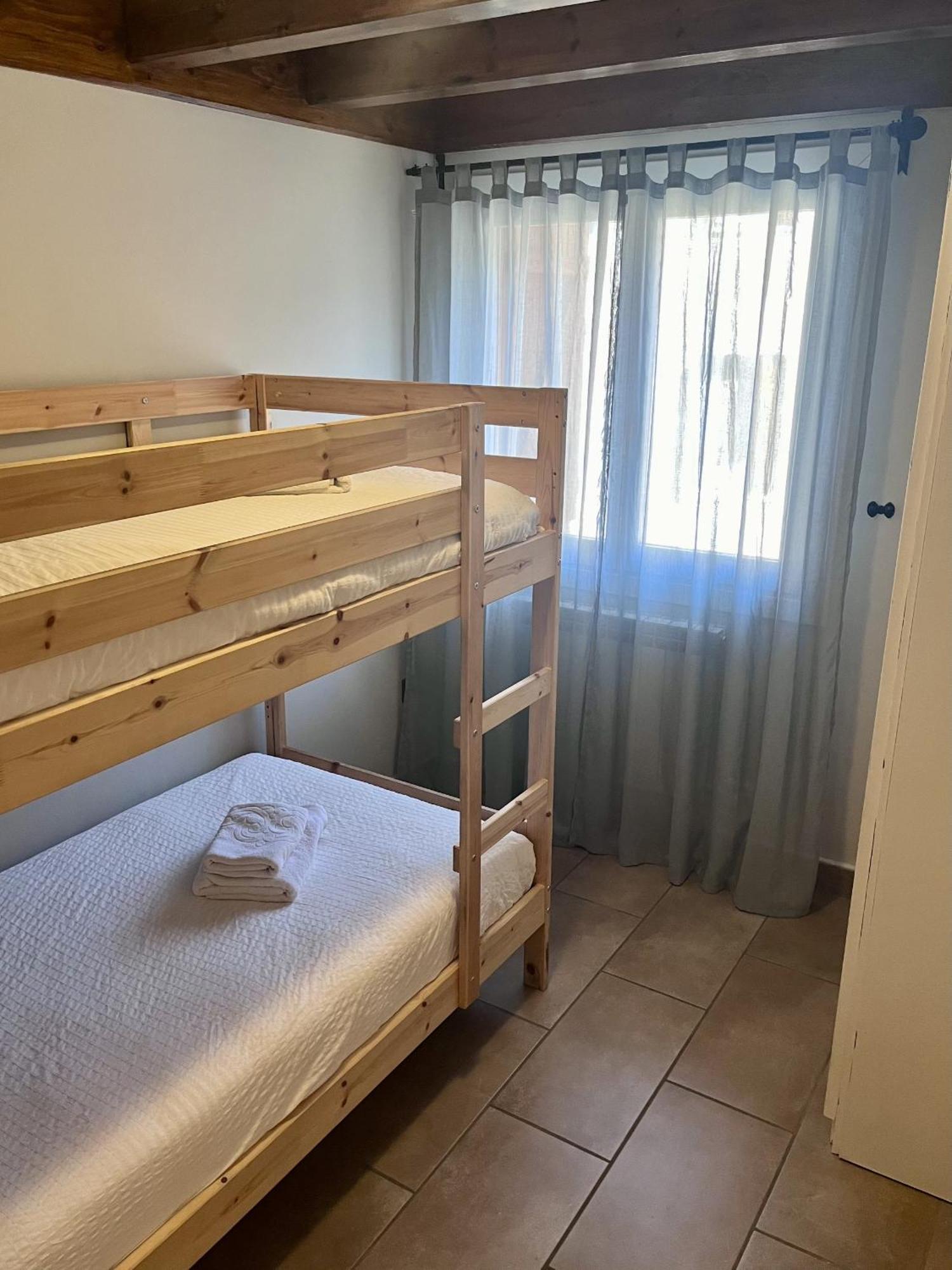 Apartamentos Blasco Tramacastilla de Tena Exteriér fotografie